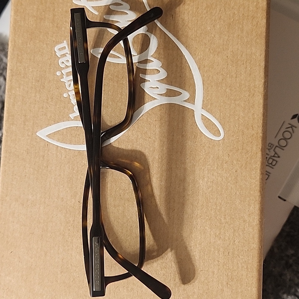 Burberry Frames - image 8